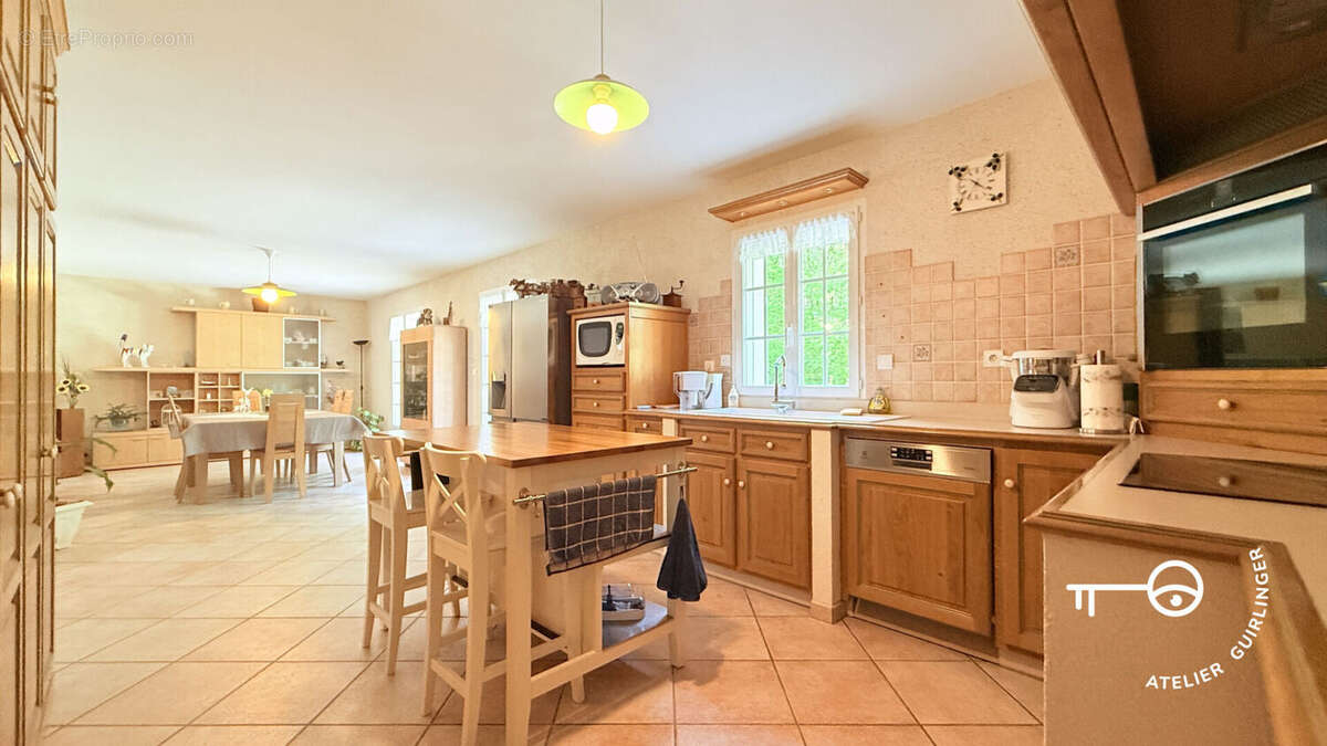 Maison à LIGNY-LE-RIBAULT