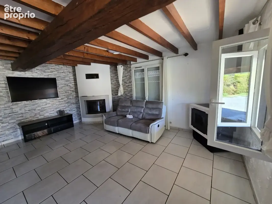 Maison 4 pièces 91 m² à vendre à Abrest (03200) - photo 2