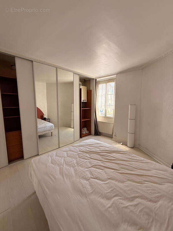 Appartement à LA FERTE-ALAIS