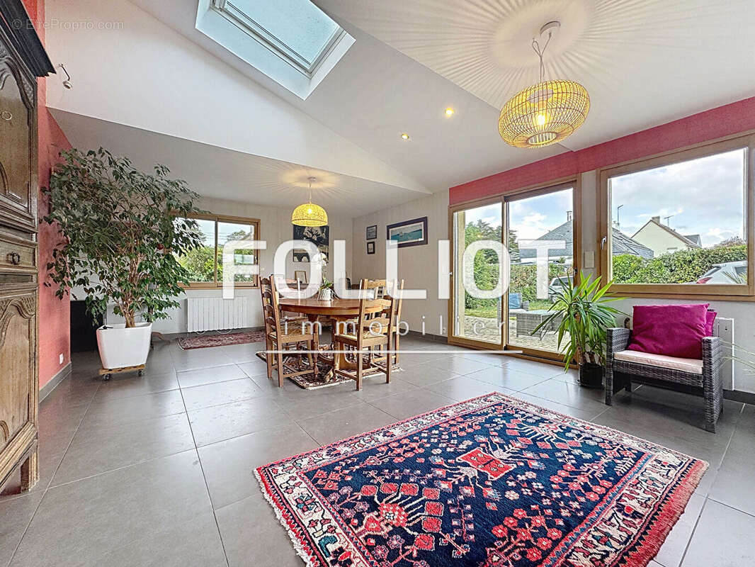 Maison à AGON-COUTAINVILLE