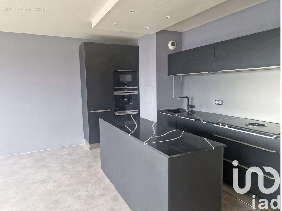 Photo 7 - Appartement à LE BLANC-MESNIL