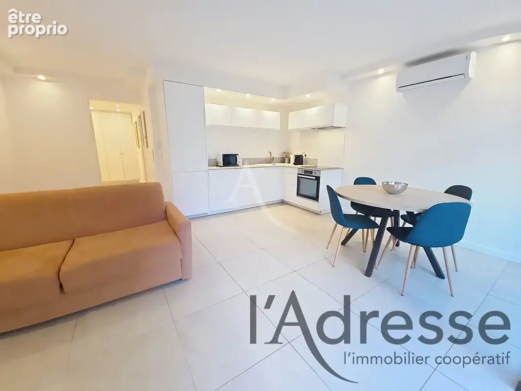 COUP DE COEUR ! Magnifique 2 pièces avec jardin de 75m² à CANNES PALM BEACH ! - photo 5