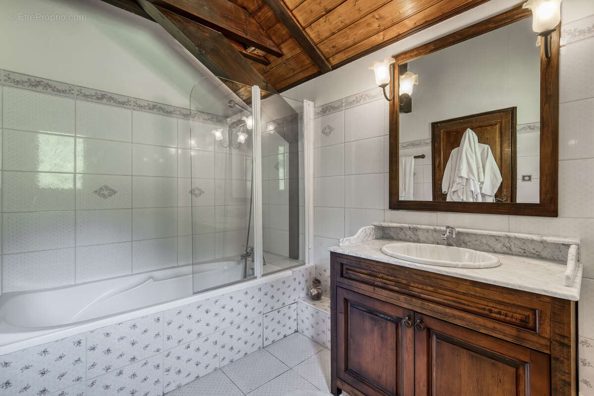 Habère Poche - Chalet 180 m2 - Piscine - photo 24