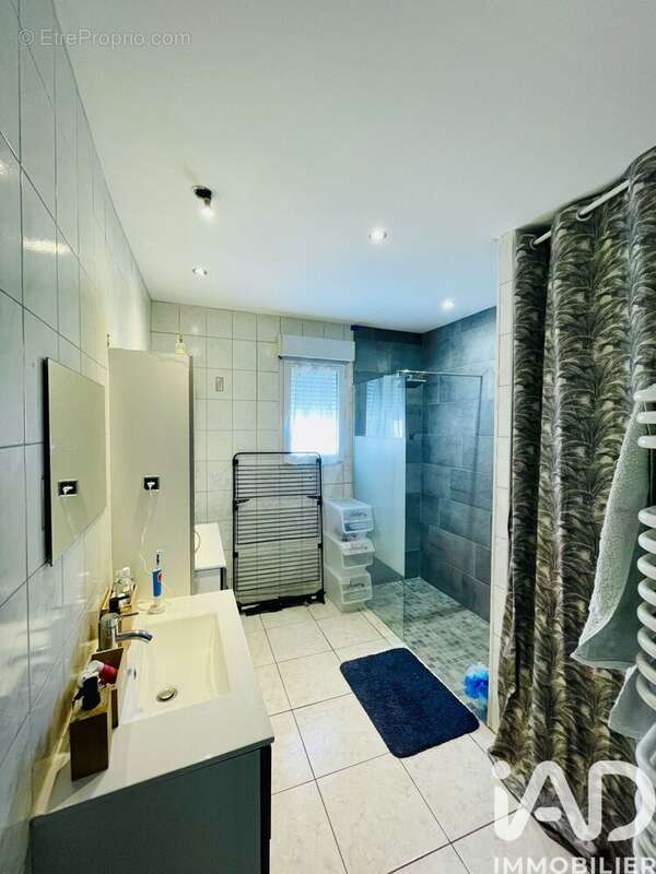 Photo 7 - Maison à SCIECQ