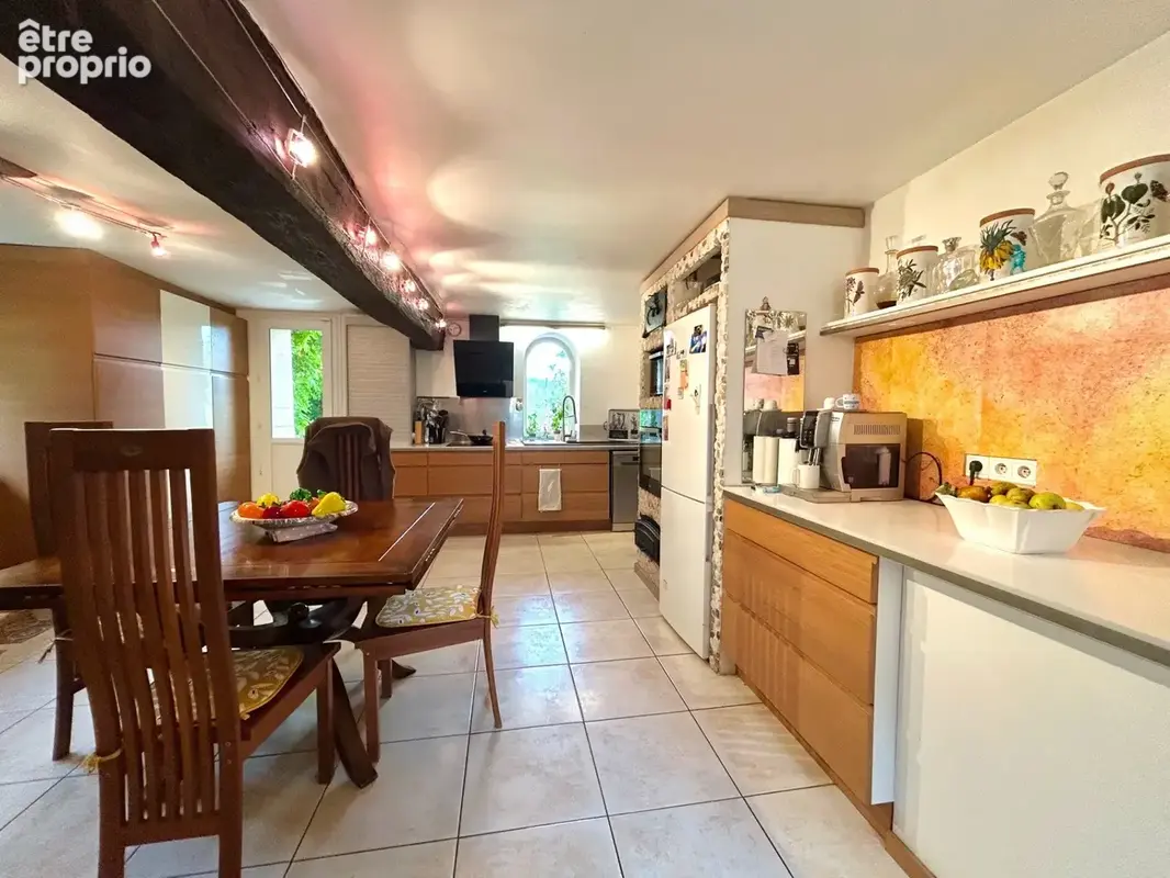 Maison 10 pièces 392 m² à vendre à Beausemblant (26240) - photo 6