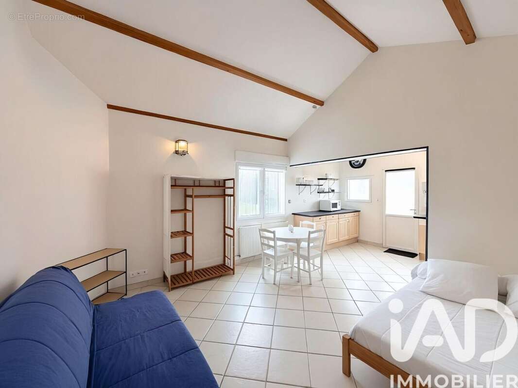 Appartement 30 m² à Chatelaillon-Plage  - photo 2