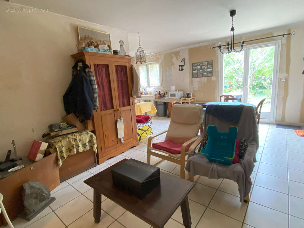 Maison à VILLENAVE-D&#039;ORNON