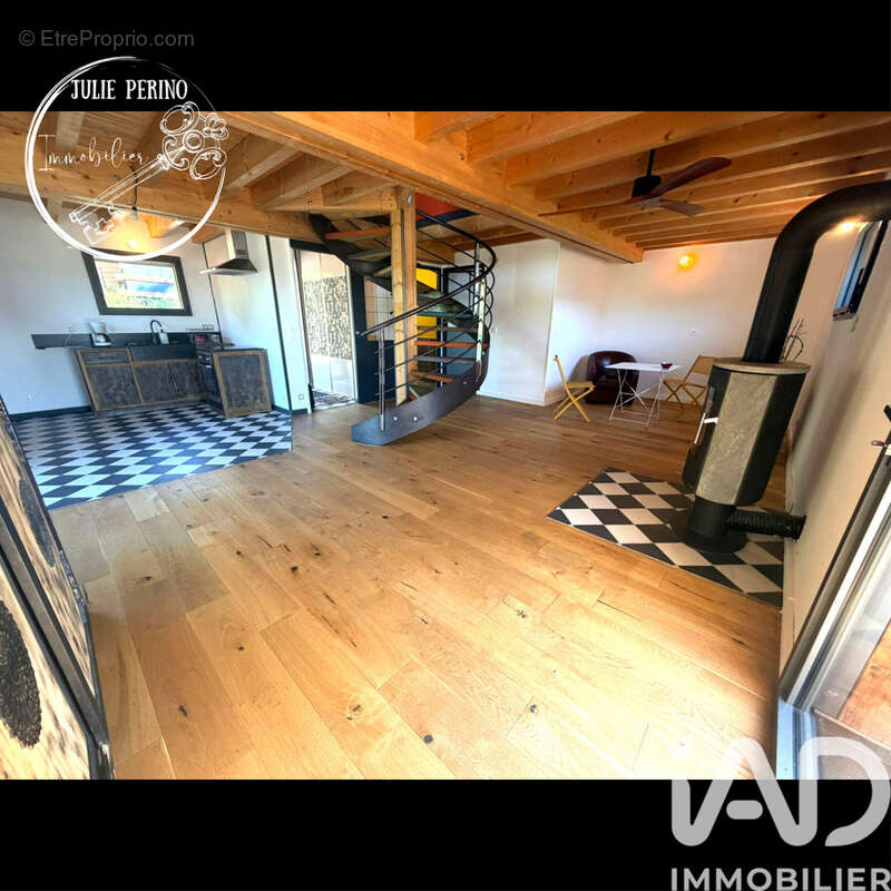 Photo 2 - Maison à LA MOTTE-SAINT-MARTIN
