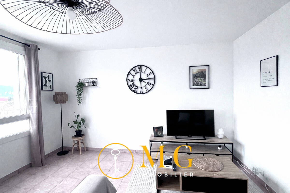 Appartement à CHATEAU-ARNOUX-SAINT-AUBAN