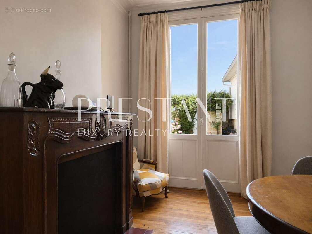 Maison à BORDEAUX
