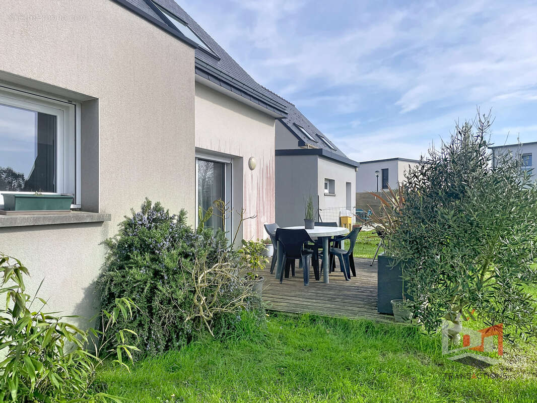LANNION : Maison  avec jardin - photo 9