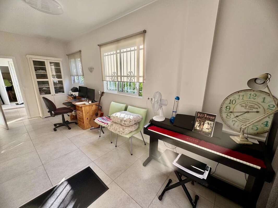 Cannes vente maison de ville 4 pièces proche centre - photo 10