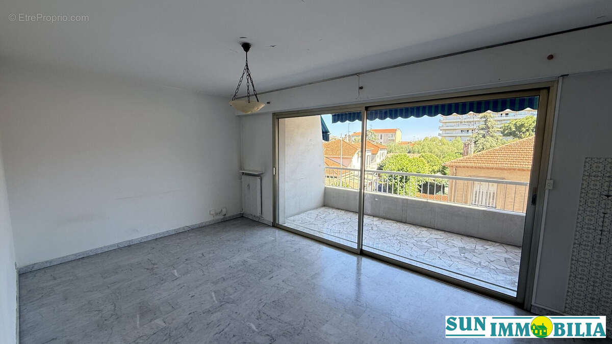 Appartement à CAGNES-SUR-MER