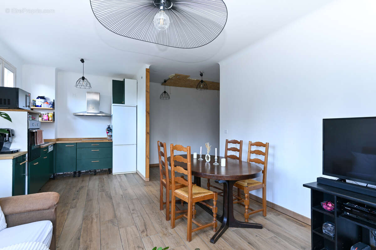 Maison à COMMUNAY