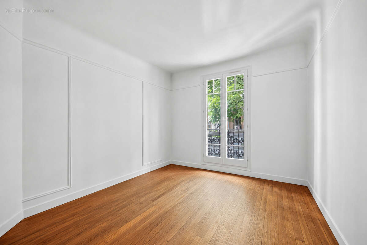 Appartement à PARIS-20E