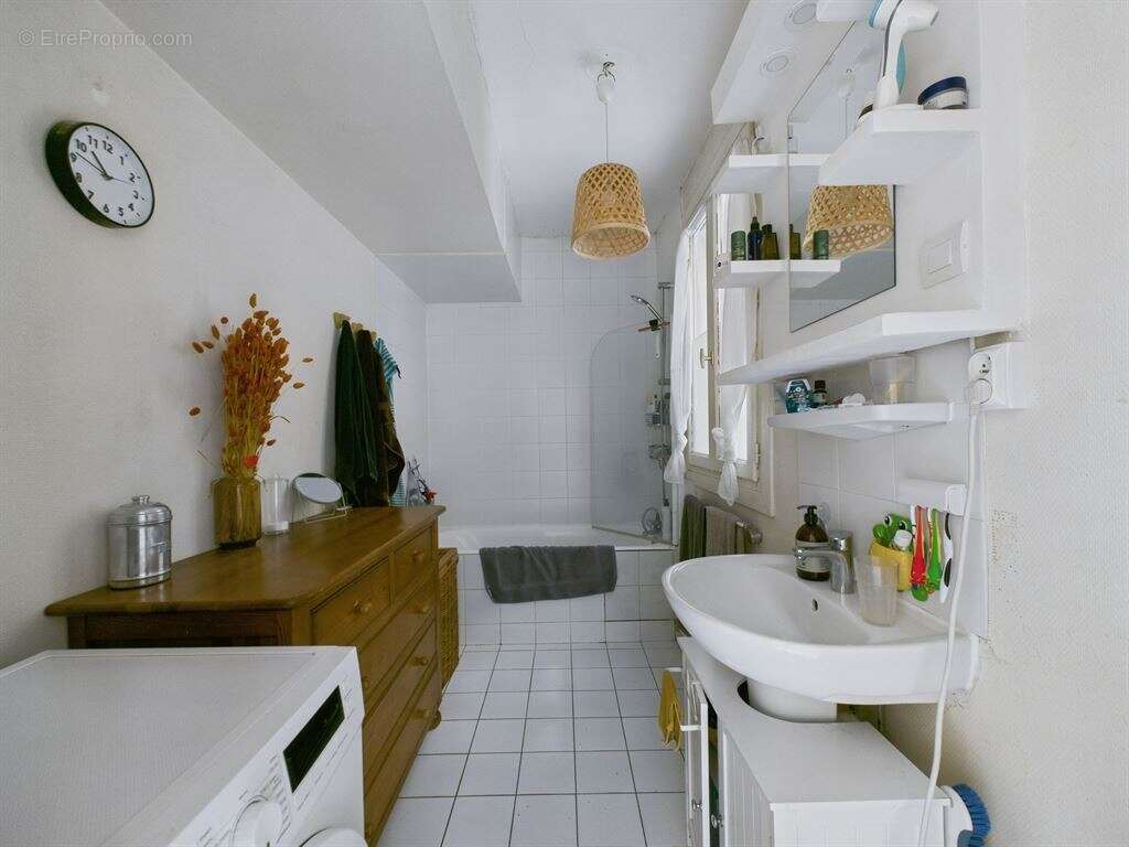 Appartement à PARIS-9E