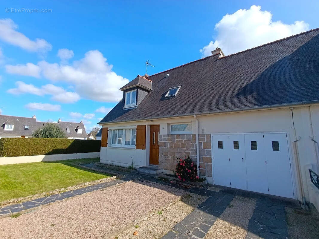 Maison à PLESSIX-BALISSON