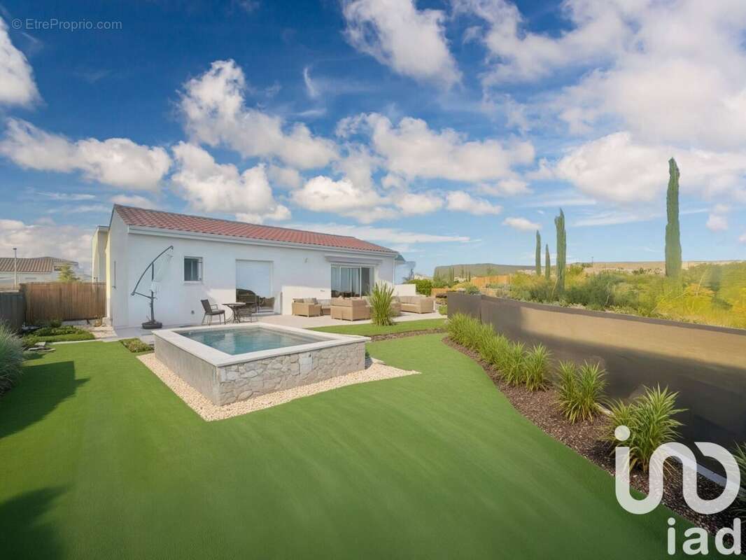 Photo 2 - Maison à CALVISSON