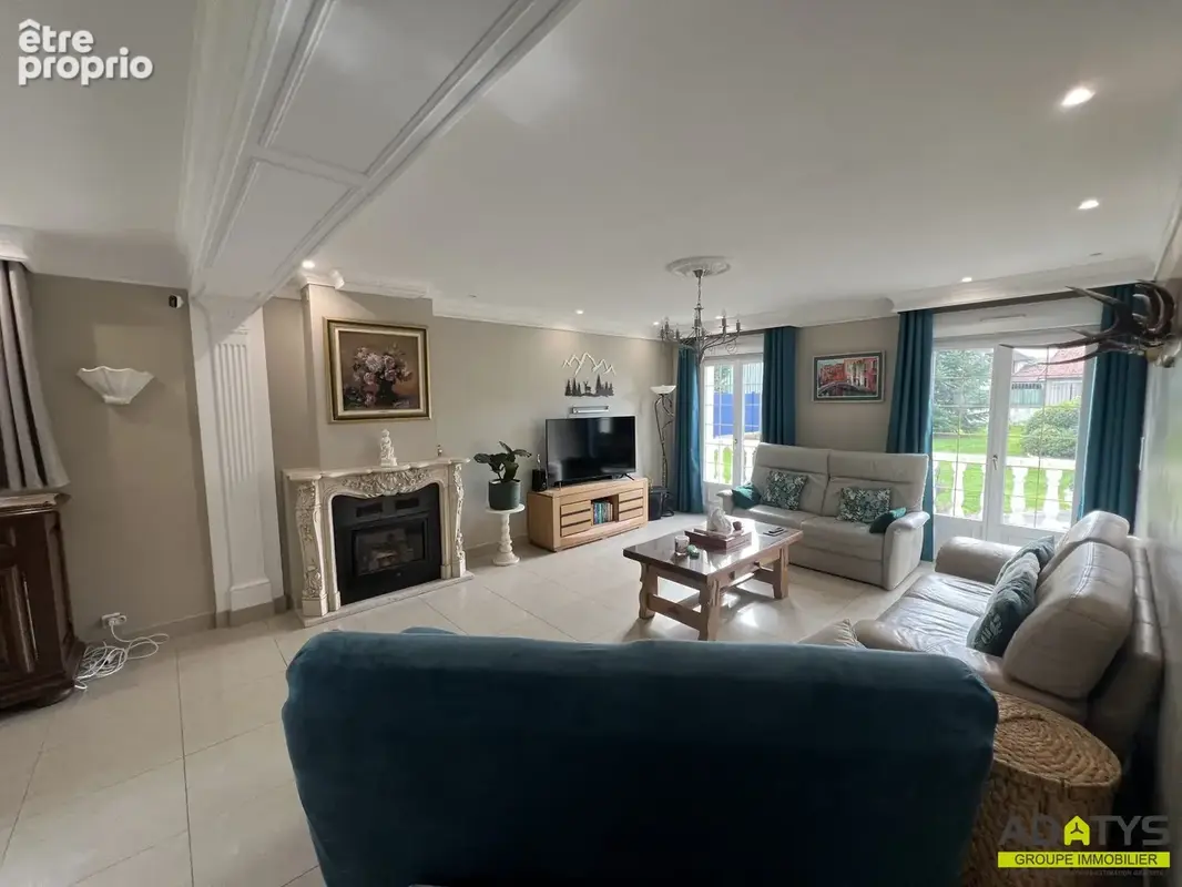 Maison 8 pièces 256 m² à vendre à Vitry-En-Artois (62490) - photo 2