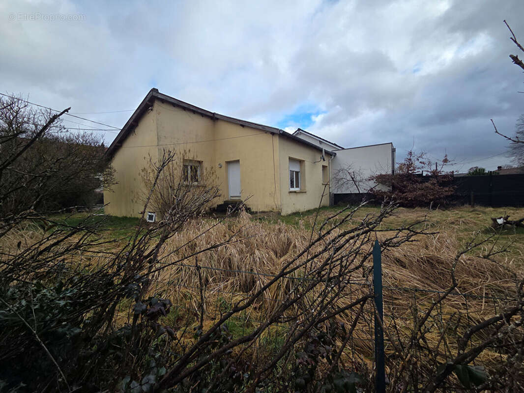 Maison à SAINT-AVOLD