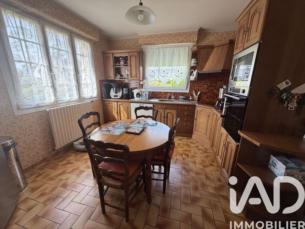 Photo 3 - Maison à LANDIVISIAU