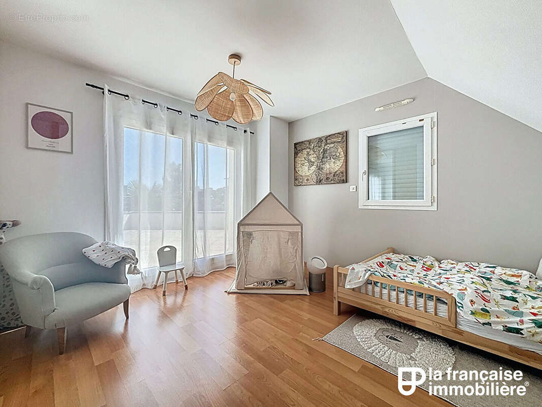 Maison à CHASNE-SUR-ILLET