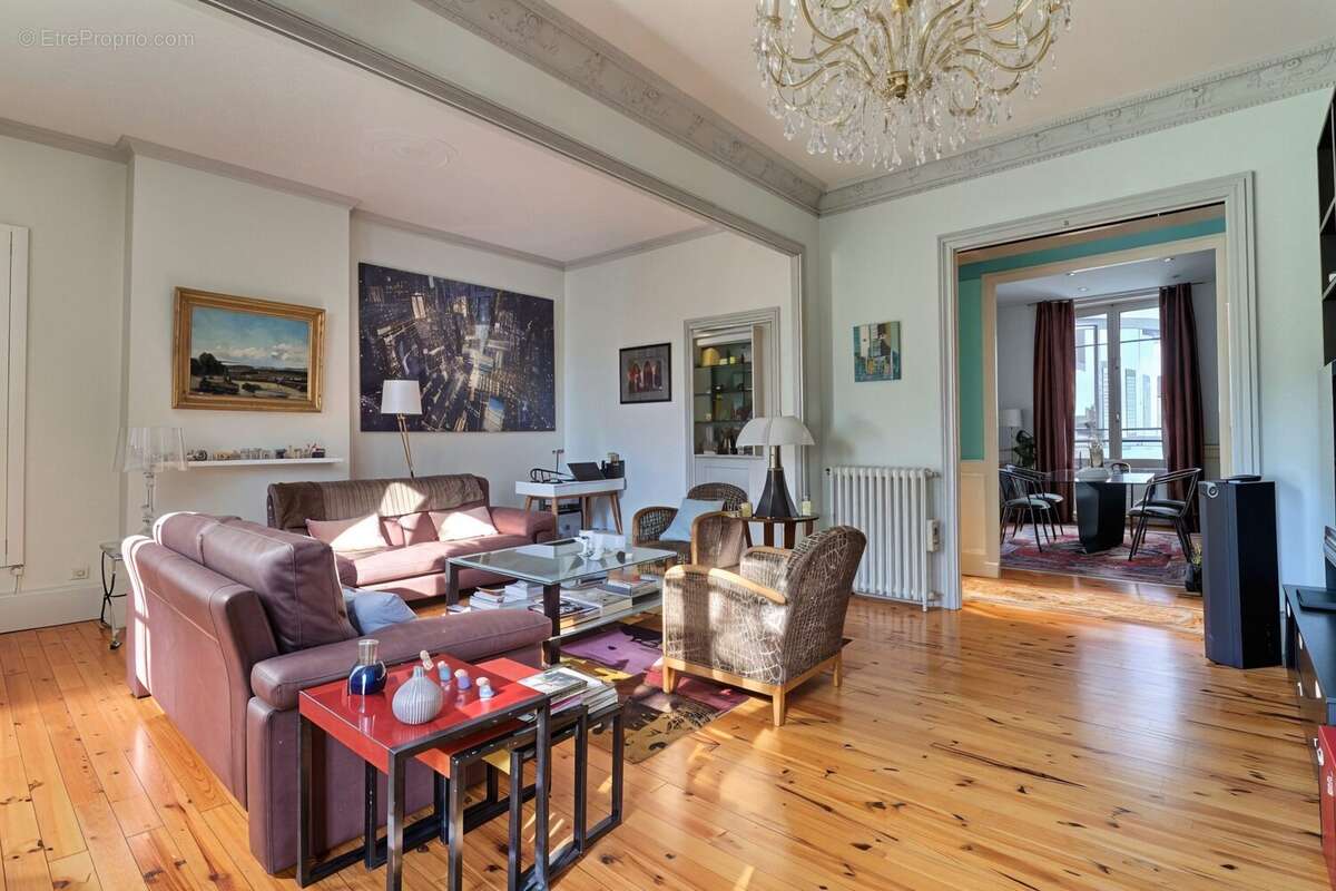 Appartement à CHAMALIERES