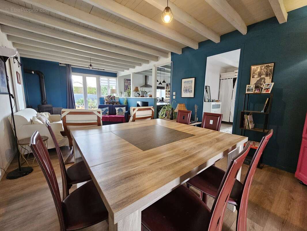 Maison à CHASSENEUIL-SUR-BONNIEURE