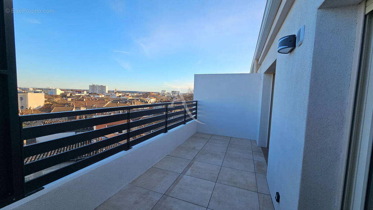 Appartement à NIMES