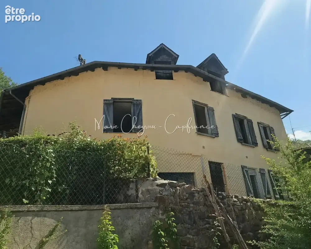 Maison à LAGUENNE