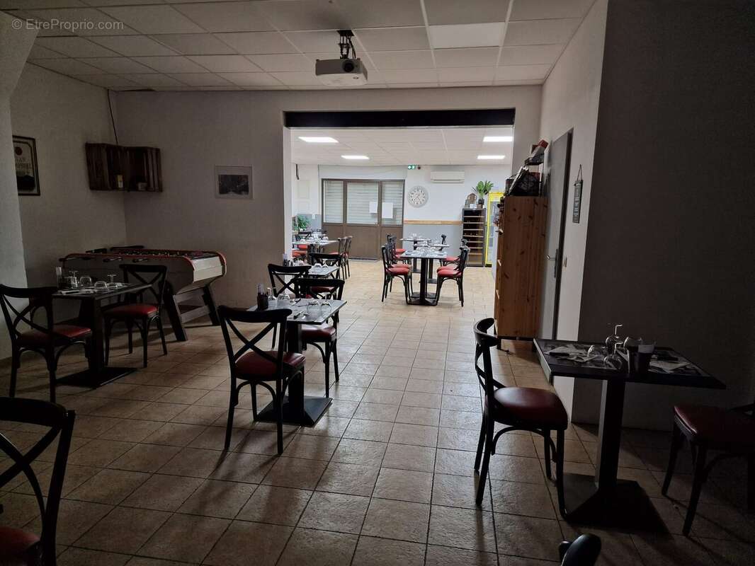 Autre à L'ISLE-SUR-LA-SORGUE