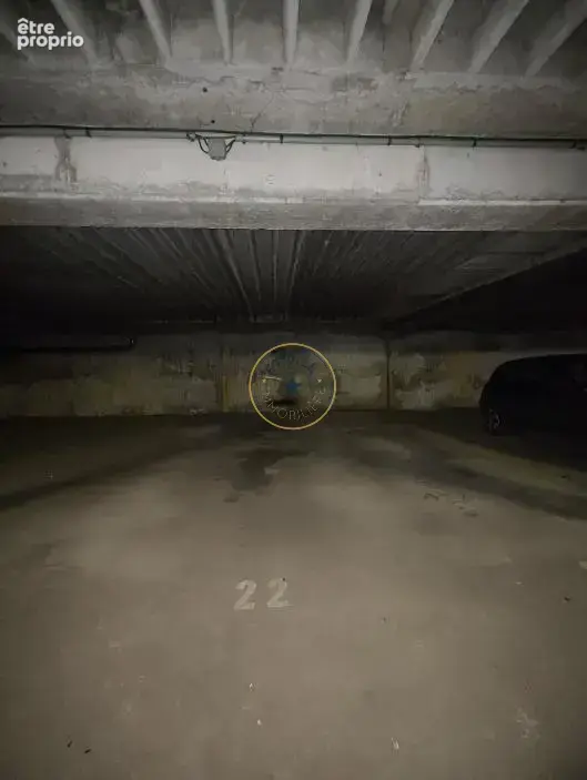 Emplacement de parking souterrain secteur Lareveilliere - photo 2