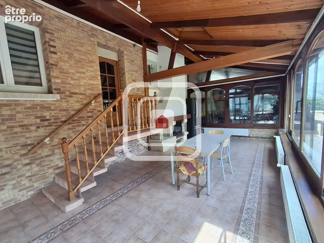 Maison vouziers, type 7,165m² - photo 2