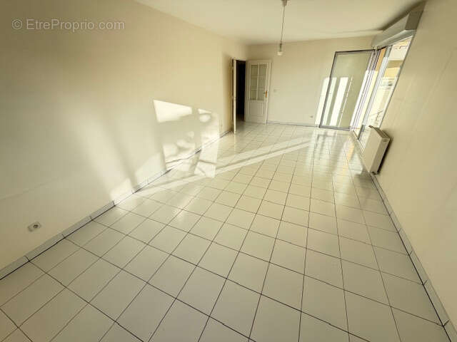 Appartement à TASSIN-LA-DEMI-LUNE