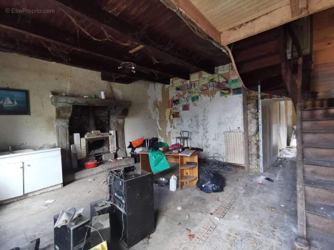 Maison à PLUZUNET