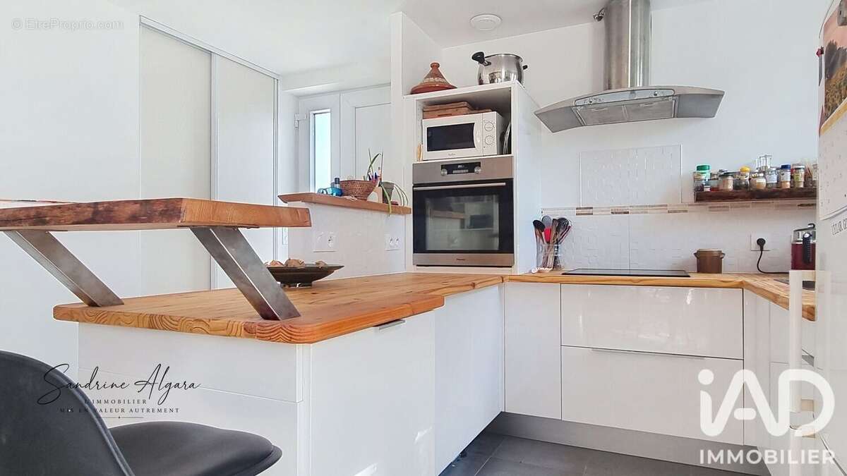 Maison 105 m² à Saint-Genis-De-Saintonge  - photo 9