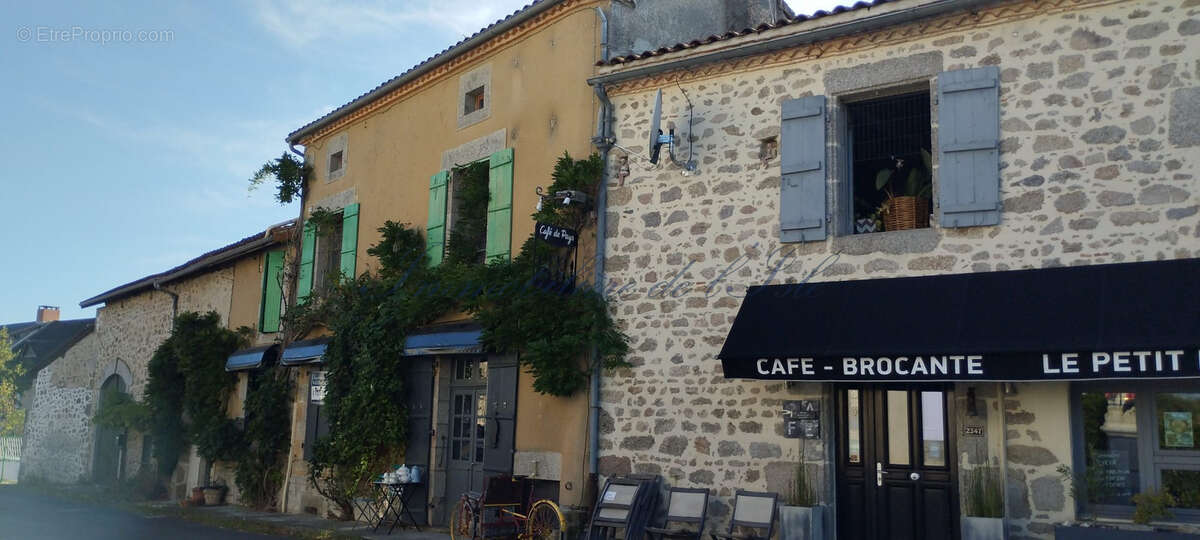 Commerce à SAINT-ESTEPHE