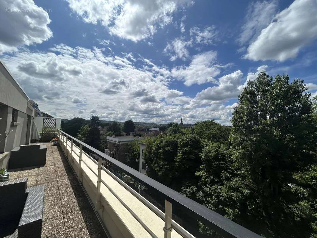 Appartement à LE VESINET