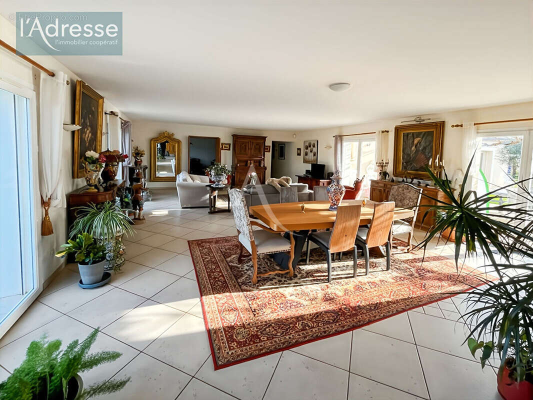 Maison à PRAYSSAC
