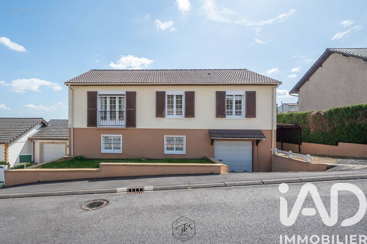 Photo 1 - Maison à CLOUANGE