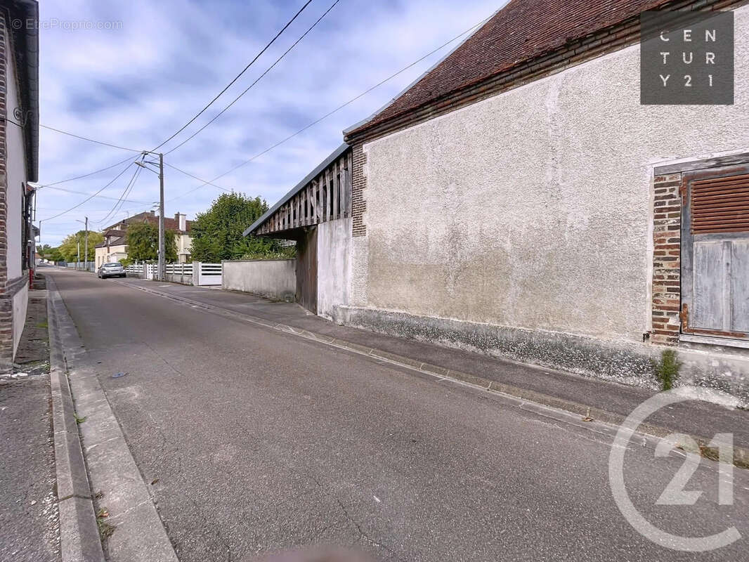 Maison 248 m² à Payns  - photo 15
