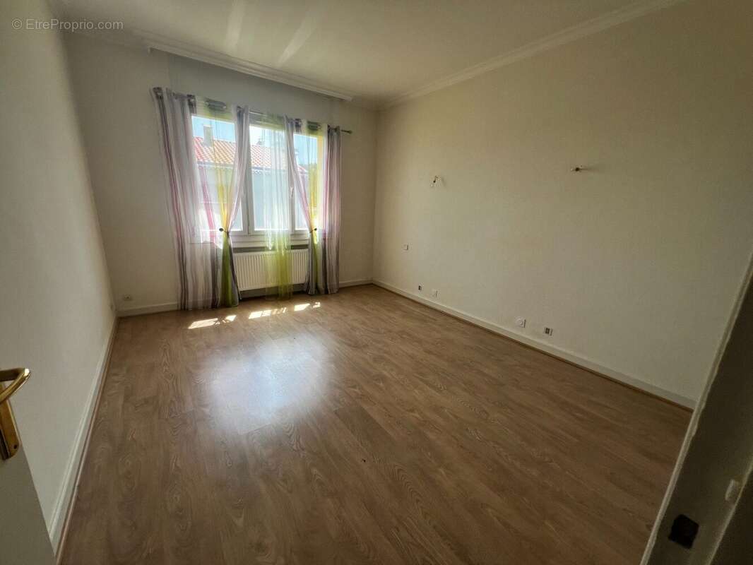 Maison à ROMANS-SUR-ISERE