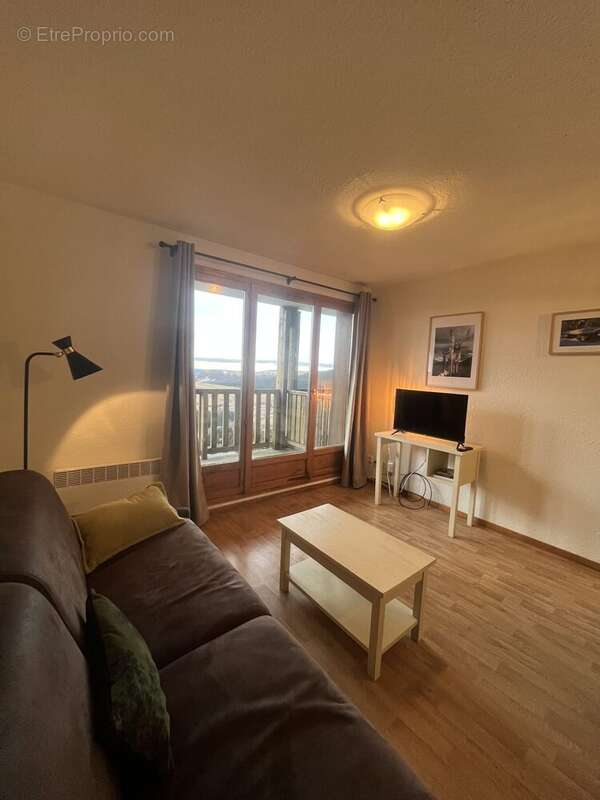 Appartement à BESSE-ET-SAINT-ANASTAISE