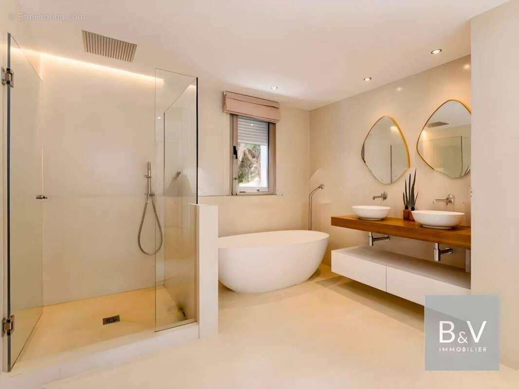 Maison à SAINTE-SEVE