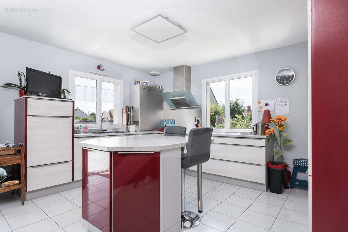 Maison individuelle - vie de plain-pied - 234m2 - piscine - rogerville - photo 12