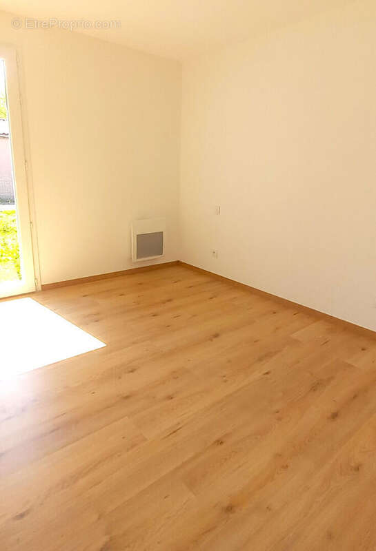 Maison à GRAYAN-ET-L'HOPITAL