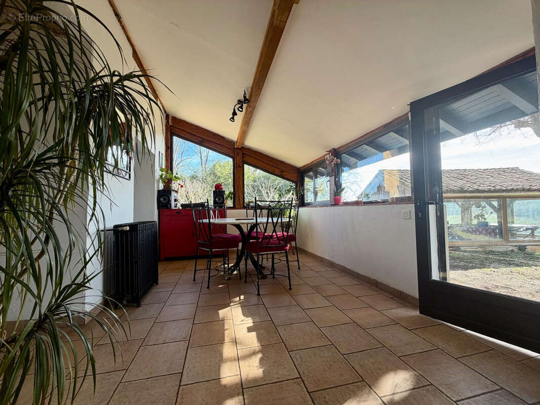 Maison à GAMARDE-LES-BAINS
