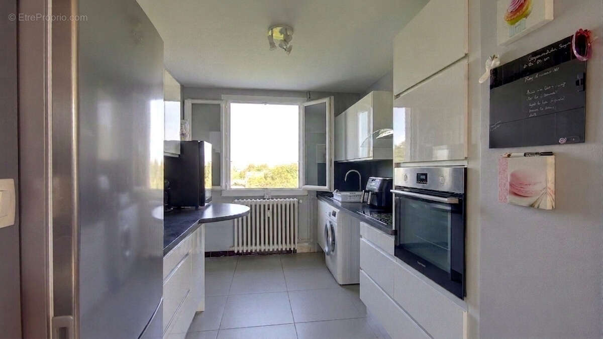Quartier Châteauvert, Appartement type 3bis de 72m2 - photo 3