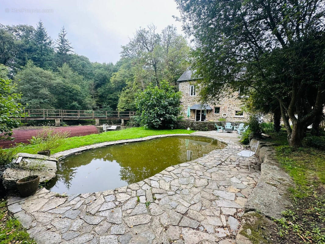 Maison à SENS-DE-BRETAGNE