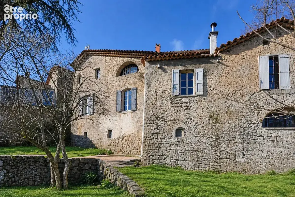 Mas spacieux à fort potentiel à Saint-Sébastien - photo 2